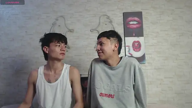 axel milo kairo and noa online show from January 9, 2026, 4:25 pm