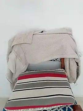 nilya99 online show from February 25, 2026, 2:28 pm