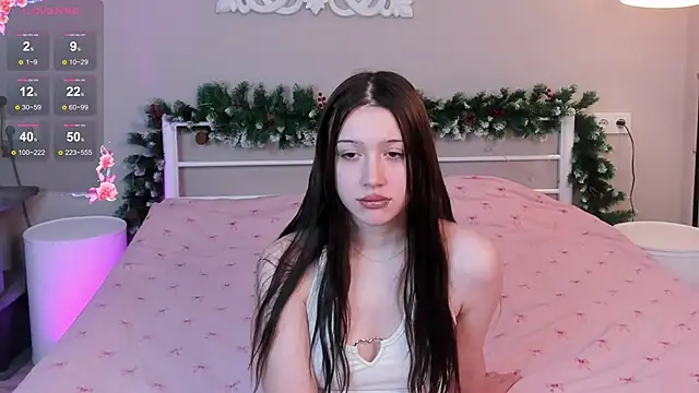 luxmeltmoon online show from January 6, 2026, 4:16 am