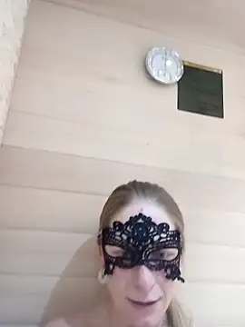 Snapshot of MelleEloa chatting on February 6, 2026, 7:10 pm MelleEloa online show from February 6, 2026, 7:10 pm