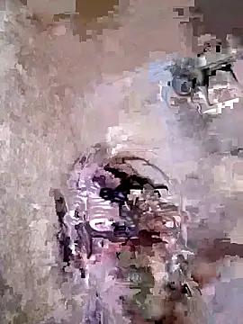 Snapshot of MelleEloa chatting on March 6, 2026, 6:47 pm MelleEloa online show from March 6, 2026, 6:47 pm