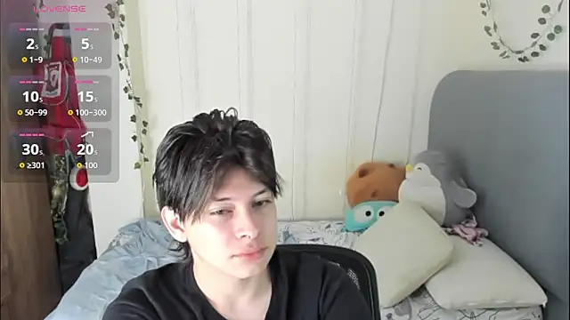 Snapshot of Felix_kitty chatting on February 7, 2026, 8:17 pm Felix kitty online show from February 7, 2026, 8:17 pm