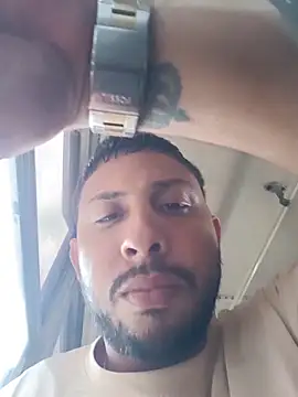 Snapshot of MAX_Jhonnson chatting on November 24, 2025, 9:15 pm MAX Jhonnson online show from November 24, 2025, 9:15 pm