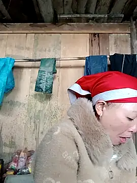 girl-hot2x online show from February 15, 2026, 6:36 am