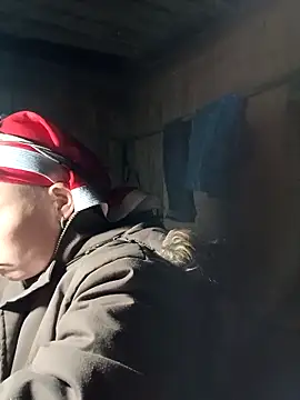 girl-hot2x online show from February 20, 2026, 12:07 pm