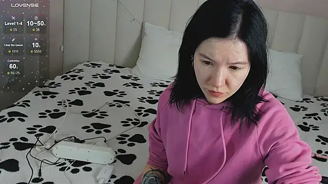 Lina Moony online show from February 12, 2026, 9:20 am