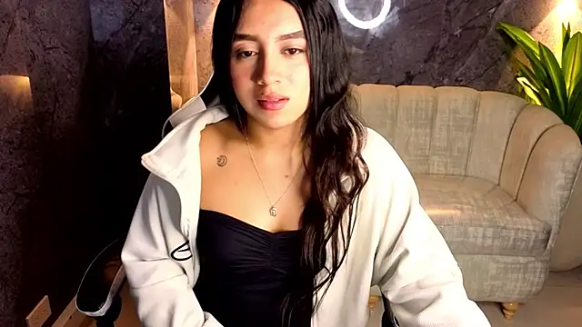 Juliana Tx online show from February 8, 2026, 3:04 am