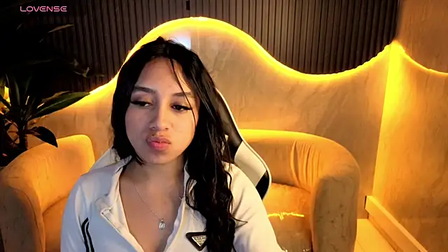 Juliana Tx online show from February 25, 2026, 12:49 pm