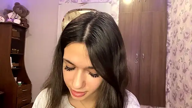 Snapshot of EunHendericks chatting on November 11, 2025, 11:16 am EunHendericks online show from November 11, 2025, 11:16 am