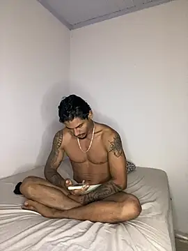 Snapshot of engelintense chatting on August 2, 2026, 1:42 pm engelintense online show from August 2, 2026, 1:42 pm