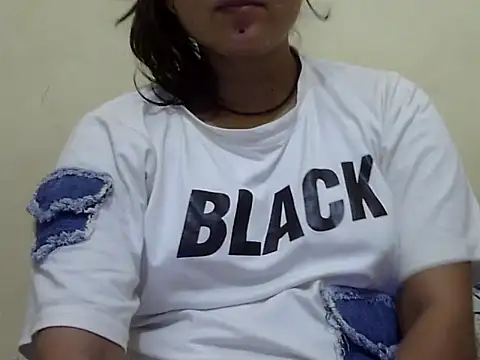 Anika Singh online show from June 9, 2026, 9:54 am