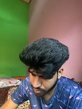 Snapshot of hotyyyyjonny chatting on June 19, 2026, 1:33 am hotyyyyjonny online show from June 19, 2026, 1:33 am