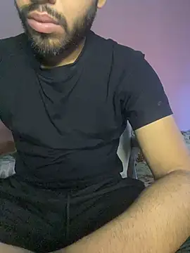 Snapshot of hotyyyyjonny chatting on June 26, 2026, 2:06 am hotyyyyjonny online show from June 26, 2026, 2:06 am
