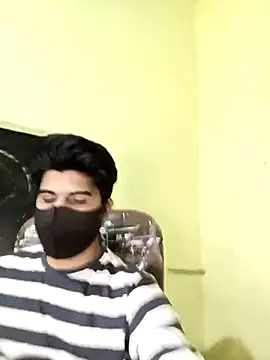 hotyyyyjonny online show from February 25, 2026, 2:06 pm