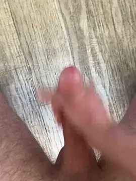 lukasDickpic12 online show from March 6, 2026, 11:38 am
