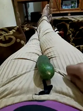 Tota sexi online show from November 27, 2025, 10:43 pm