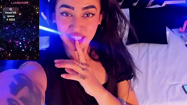 Snapshot of Cataleya_Sub69 chatting on February 14, 2026, 1:33 pm Cataleya Sub69 online show from February 14, 2026, 1:33 pm