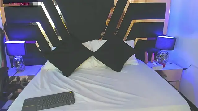 Snapshot of Cataleya_Sub69 chatting on February 20, 2026, 2:19 pm Cataleya Sub69 online show from February 20, 2026, 2:19 pm