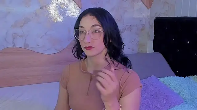 kirakay1 online show from June 14, 2026, 2:08 am