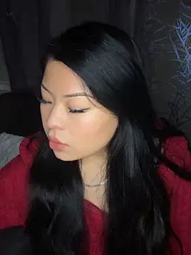 Cutejulia1 online show from November 18, 2025, 6:00 pm