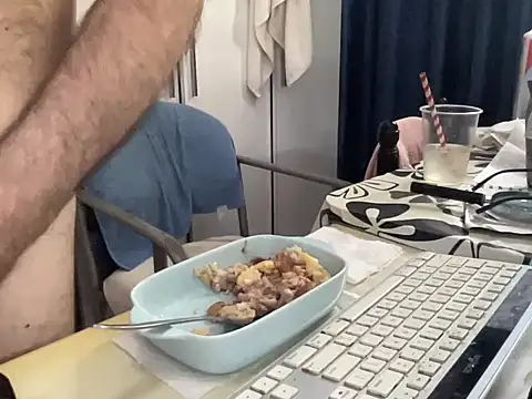 coach-karl online show from October 10, 2025, 10:16 am