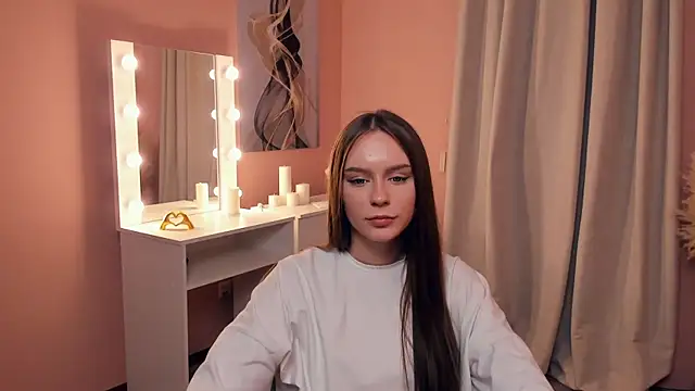 Snapshot of KattieCoron chatting on November 13, 2025, 3:38 pm KattieCoron online show from November 13, 2025, 3:38 pm