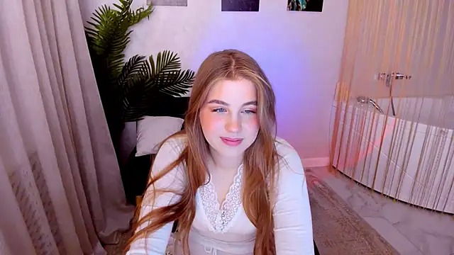 GoldenMirage online show from December 2, 2025, 11:23 am