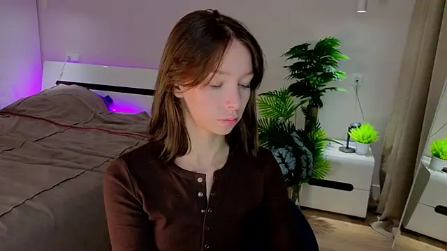 Snapshot of LilyPoetry_ chatting on November 26, 2025, 11:54 am LilyPoetry online show from November 26, 2025, 11:54 am