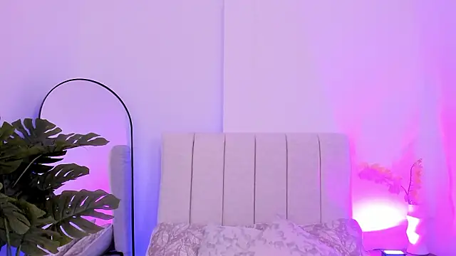 KaliBloom online show from March 5, 2026, 8:38 pm