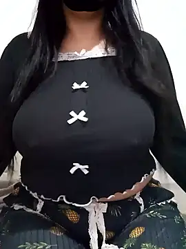 Sara90wa online show from January 8, 2026, 6:25 pm