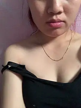 Snapshot of Winnie-sexy chatting on March 16, 2026, 6:06 am Winnie-sexy online show from March 16, 2026, 6:06 am