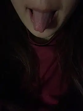 Snapshot of Winnie-sexy chatting on March 12, 2026, 10:14 pm Winnie-sexy online show from March 12, 2026, 10:14 pm