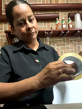 Snapshot of Aleja-198522 chatting on November 20, 2025, 12:11 am Aleja-198522 online show from November 20, 2025, 12:11 am