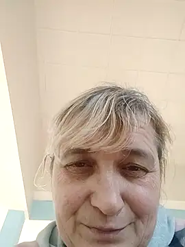 MarichkaaLovee online show from November 13, 2025, 12:31 pm