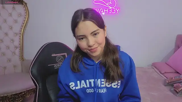 Snapshot of ISABELA_TAY chatting on May 27, 2026, 12:12 pm ISABELA TAY online show from May 27, 2026, 12:12 pm