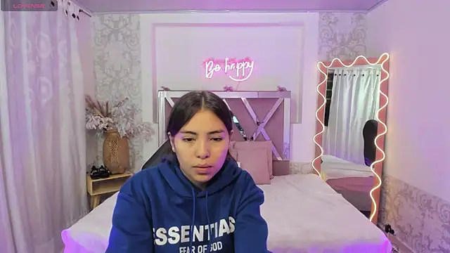 ISABELA TAY online show from January 13, 2026, 11:36 am