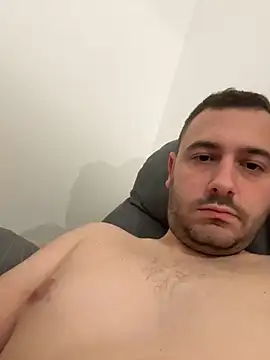 Alex005962 online show from November 12, 2025, 12:26 am