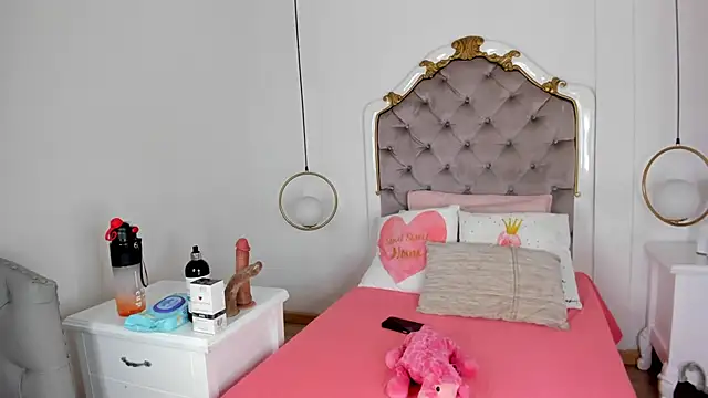 fallon grey online show from January 13, 2026, 8:02 pm