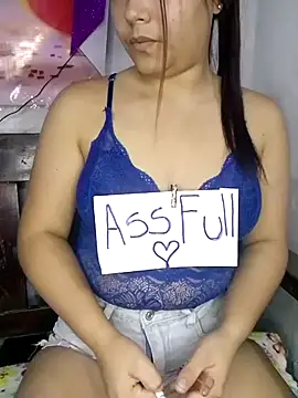 Snapshot of Girl_Nasty_Dirty chatting on February 4, 2026, 2:39 am Girl Nasty Dirty online show from February 4, 2026, 2:39 am