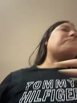 Anna Bitch Disgusting online show from April 18, 2026, 9:11 am