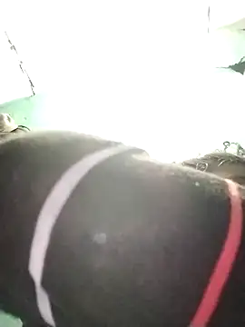 Big Lovexx online show from February 5, 2026, 6:26 pm