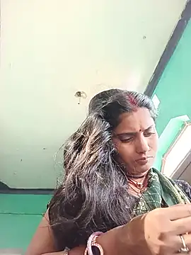 Pushpa hotty online show from May 18, 2026, 3:39 am