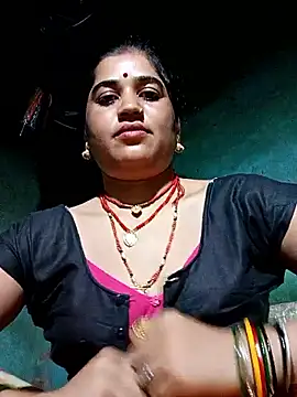 Hot kamla online show from May 15, 2026, 11:36 pm