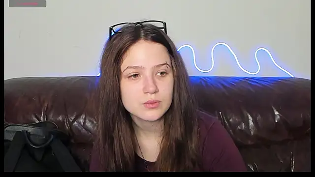 Snapshot of Anora_Miller chatting on February 15, 2026, 9:08 am Anora Miller online show from February 15, 2026, 9:08 am