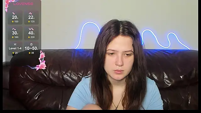 Snapshot of Anora_Miller chatting on February 20, 2026, 8:38 am Anora Miller online show from February 20, 2026, 8:38 am