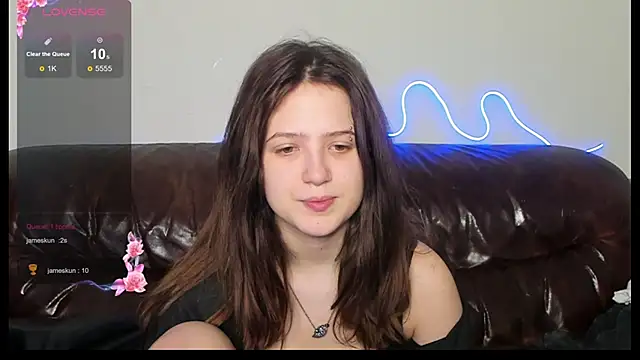 Snapshot of Anora_Miller chatting on February 22, 2026, 8:17 am Anora Miller online show from February 22, 2026, 8:17 am