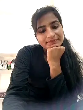 Snapshot of Kumari_gairl chatting on December 4, 2025, 7:40 am Kumari gairl online show from December 4, 2025, 7:40 am