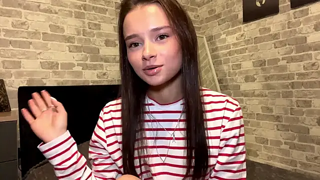 BabySofa online show from November 17, 2025, 5:06 pm