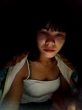 gugu0022 online show from November 23, 2025, 9:25 pm