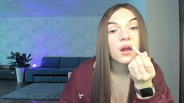 luna lust 212 online show from April 7, 2026, 4:14 am